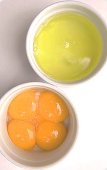 Separating eggs
